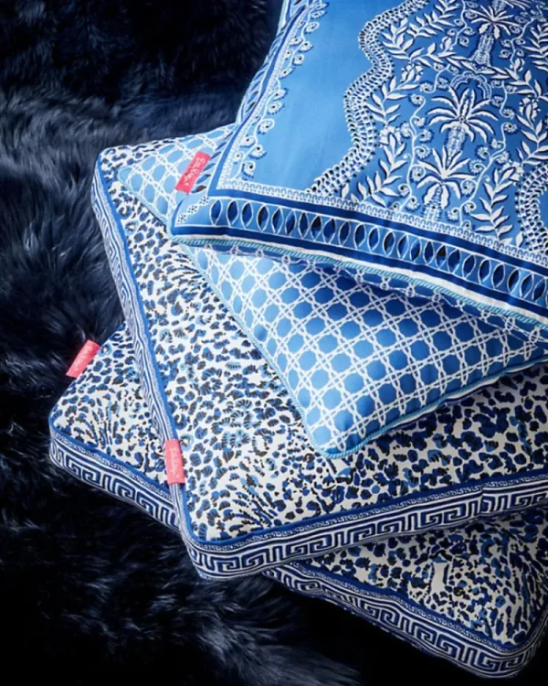 Home Decor^Lilly Pulitzer 22" Indoor/Outdoor Pillow Resort White Twisted Up